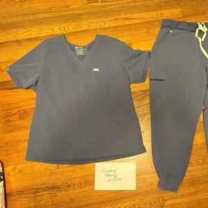 Figs Space Navy Scrub Set